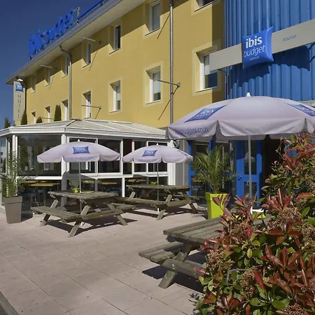 Ibis Budget Hotel 2*